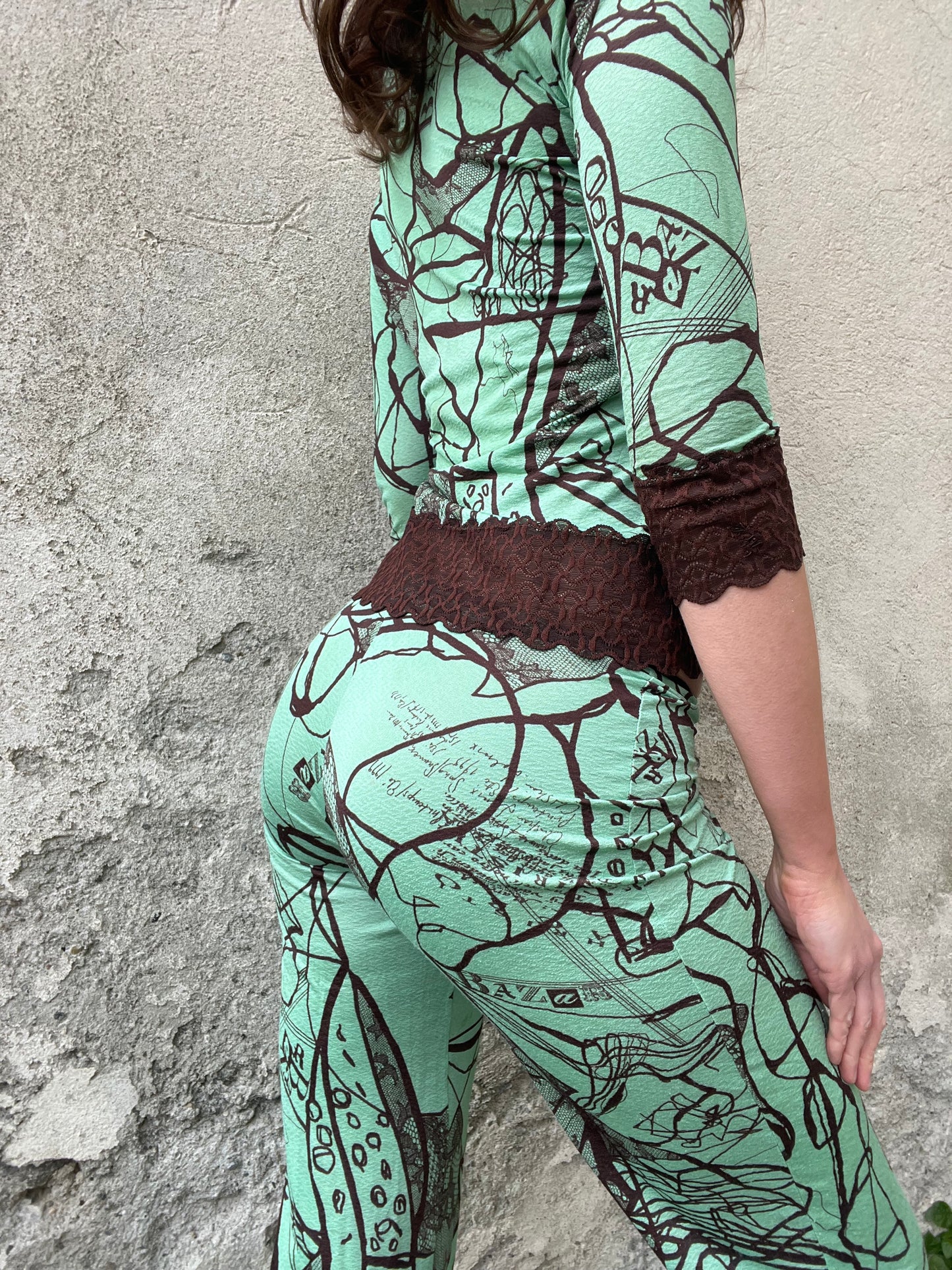 CHRISTIAN LACROIX – BAZAR
Printed Lace Trim Set
Spring/Summer 1999