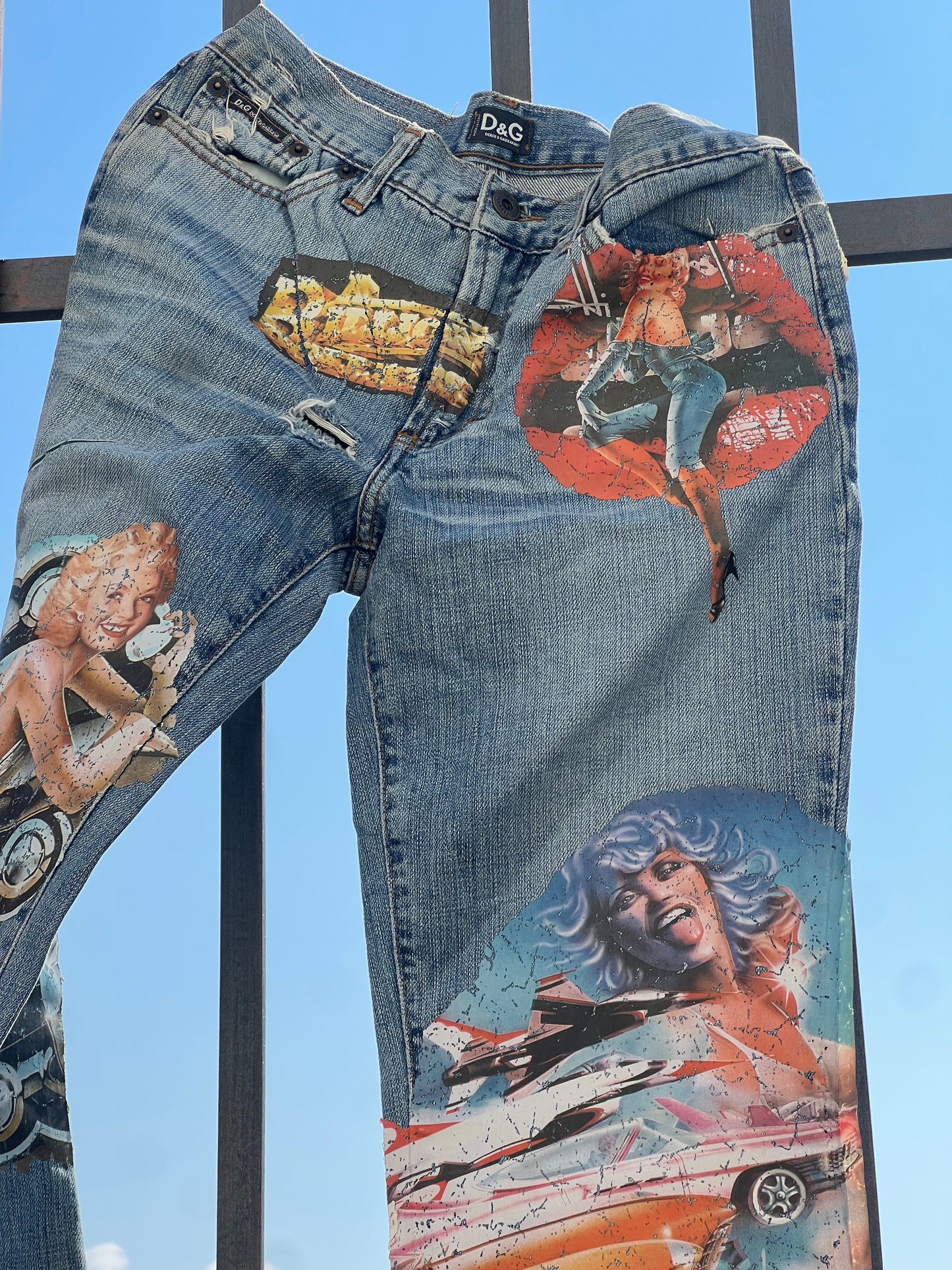 DOLCE & GABBANA printed denim jeans
early 2000s