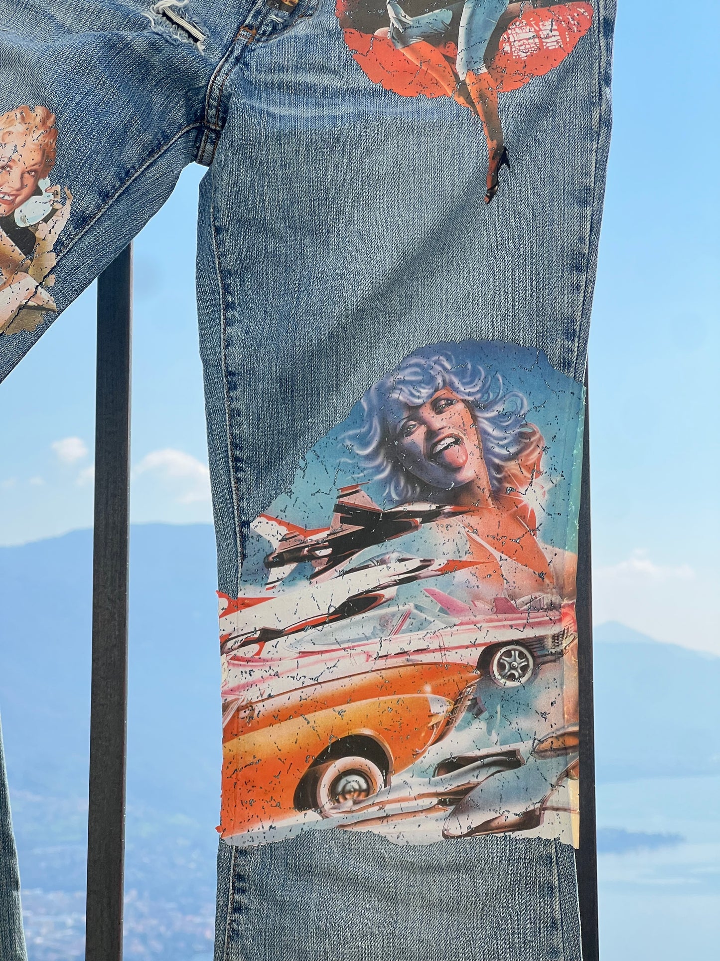 DOLCE & GABBANA printed denim jeans
early 2000s
